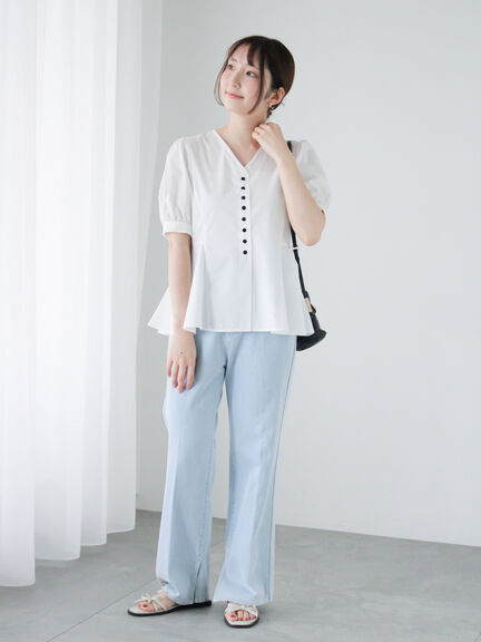 Vネックペプラムブラウス（オフホワイト/ブラック/ブルー）｜Te chichi TERRASSE（テチチ テラス）通販