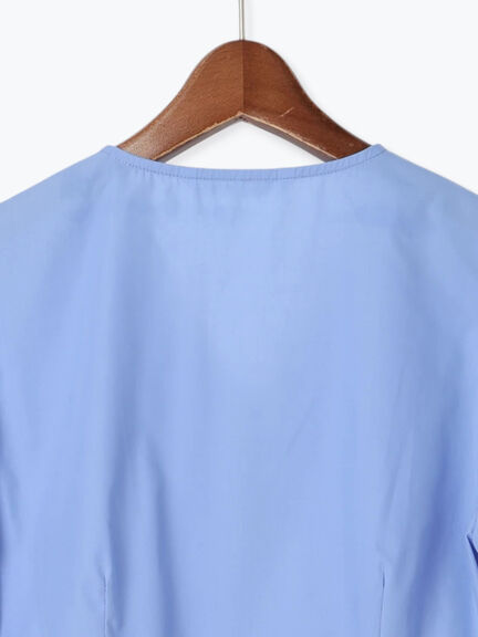 Vネックペプラムブラウス（オフホワイト/ブラック/ブルー）｜Te chichi TERRASSE（テチチ テラス）通販