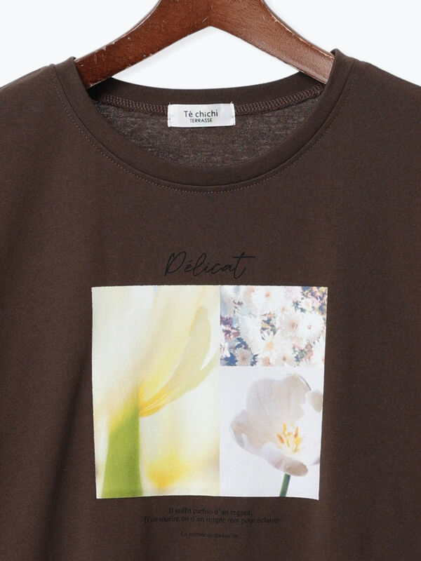 セール】 フラワー転写プリントTシャツ（オフホワイト/ブラック