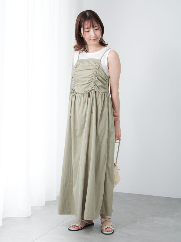 な 【oldhoney】キャミワンピース プチレタス ] 胸元フリルワッシャーキャミワンピース［E3398