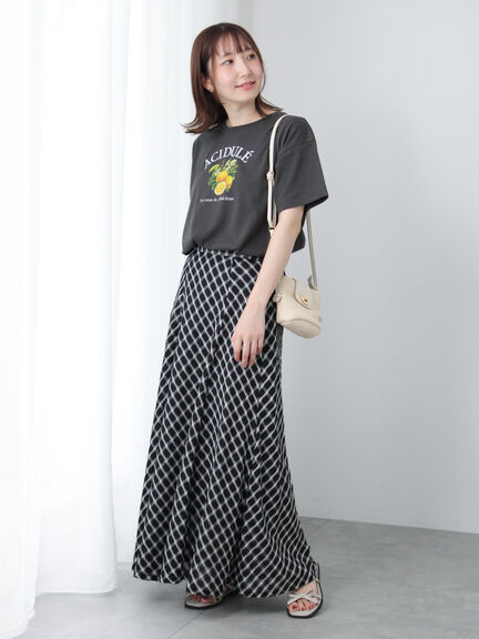 フルーツモチーフ柄Tシャツ（オフホワイト/チャコールグレー/ブラック）｜Te chichi TERRASSE（テチチ テラス）通販