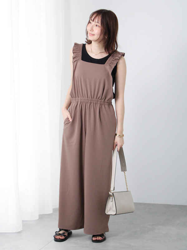 セール】 フリルカットサロペット（ブラック/ブラウン