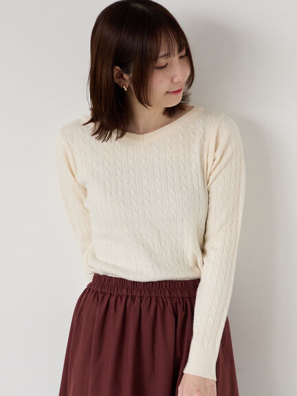 もちもちケーブルVネックニット（オフホワイト/グレー/ブラック/レッド）｜Te chichi TERRASSE（テチチ テラス）通販