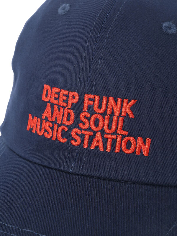 セール】 刺繍入りキャップ《2025autumn catalog item》（オフホワイト