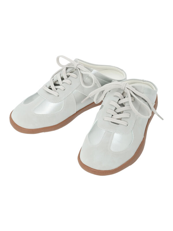 ミュールスニーカー《2025autumn catalog item》（オフホワイト