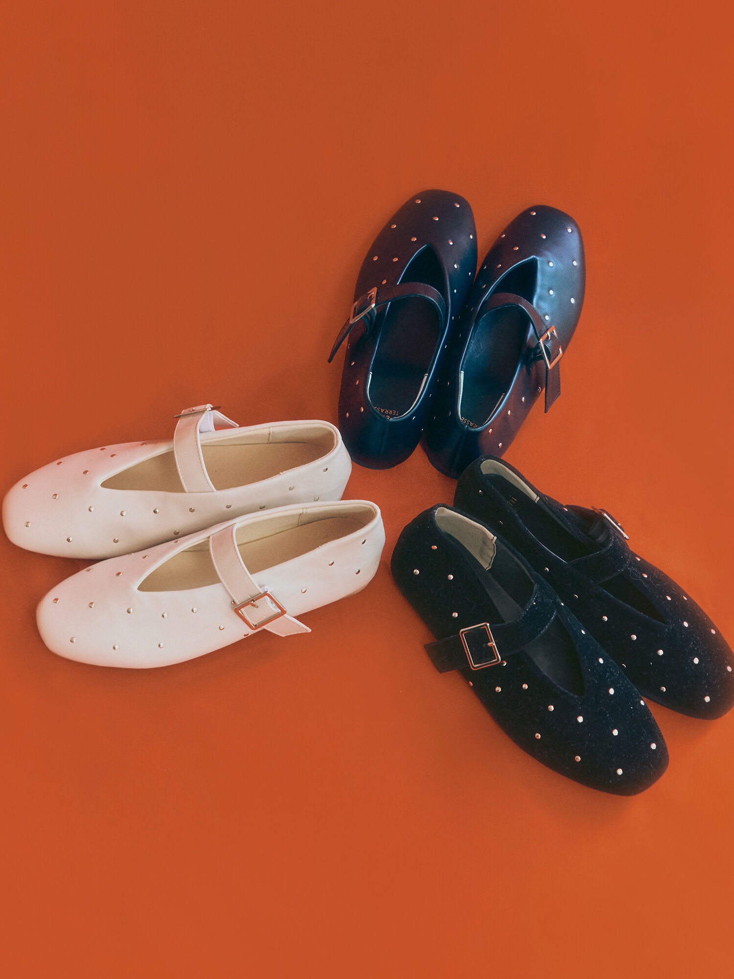 KIMHEKIM バレエシューズ 01_001.jpg?img_width=750