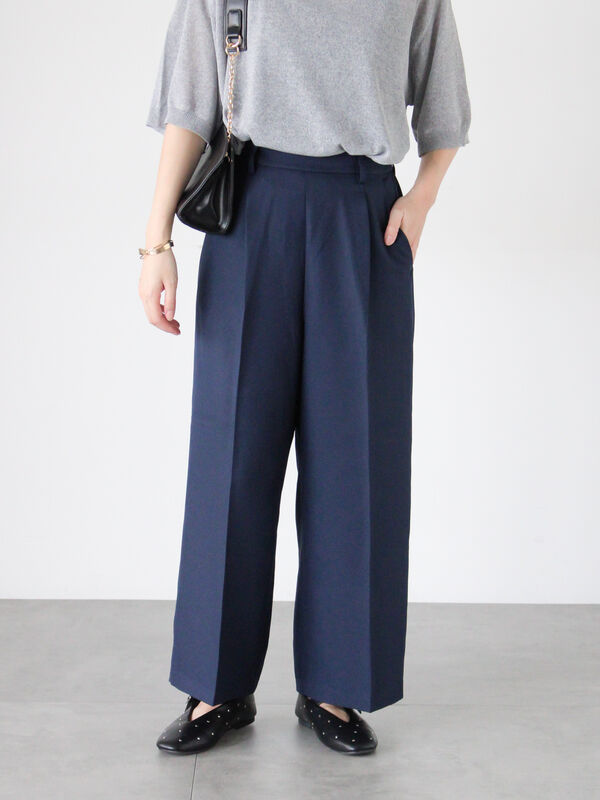 セール】 タックストレートパンツ（オフホワイト/ブラック/ブラウン