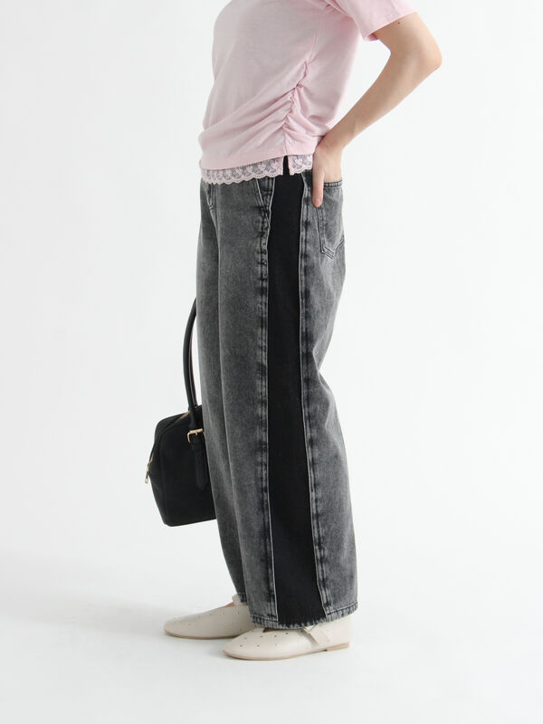サイドラインデニムパンツ《2025autumn catalog item