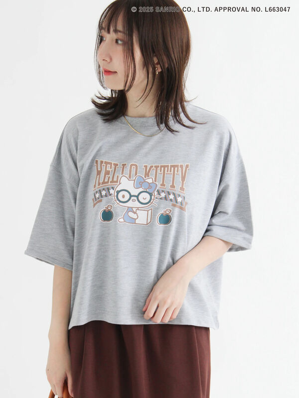 【HELLO KITTY】ミニ裏毛プリント5分袖トップス（グレー）｜Te chichi TERRASSE（テチチ テラス）通販