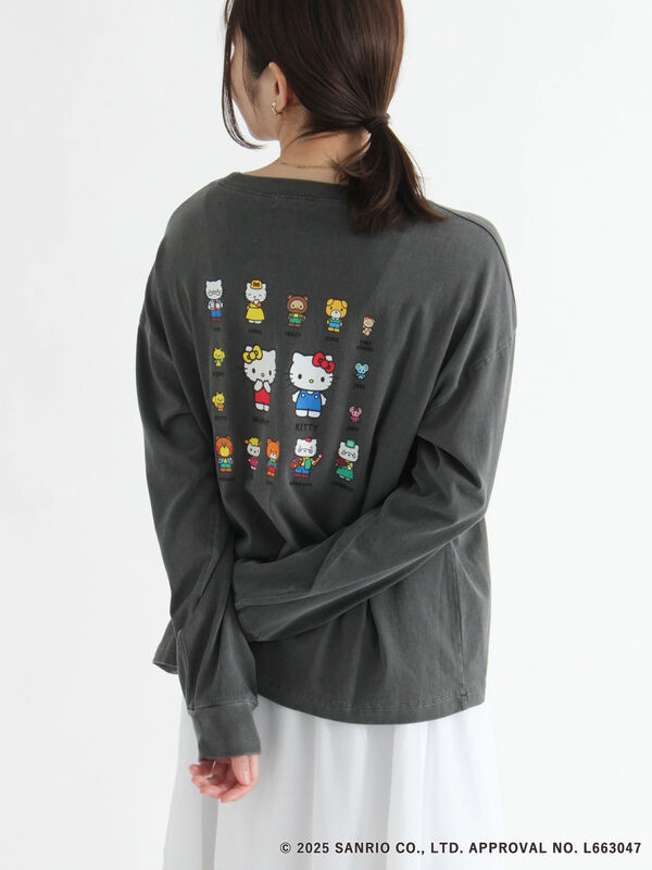 HELLO KITTY】プリントロングTシャツ（オフホワイト