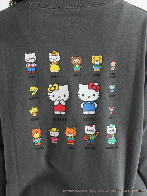 HELLO KITTY】プリントロングTシャツ（オフホワイト/チャコールグレー