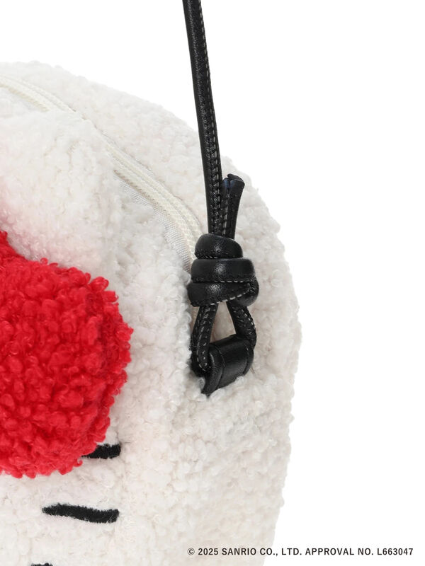 HELLO KITTY】モチーフボアミニバッグ（オフホワイト/ベージュ