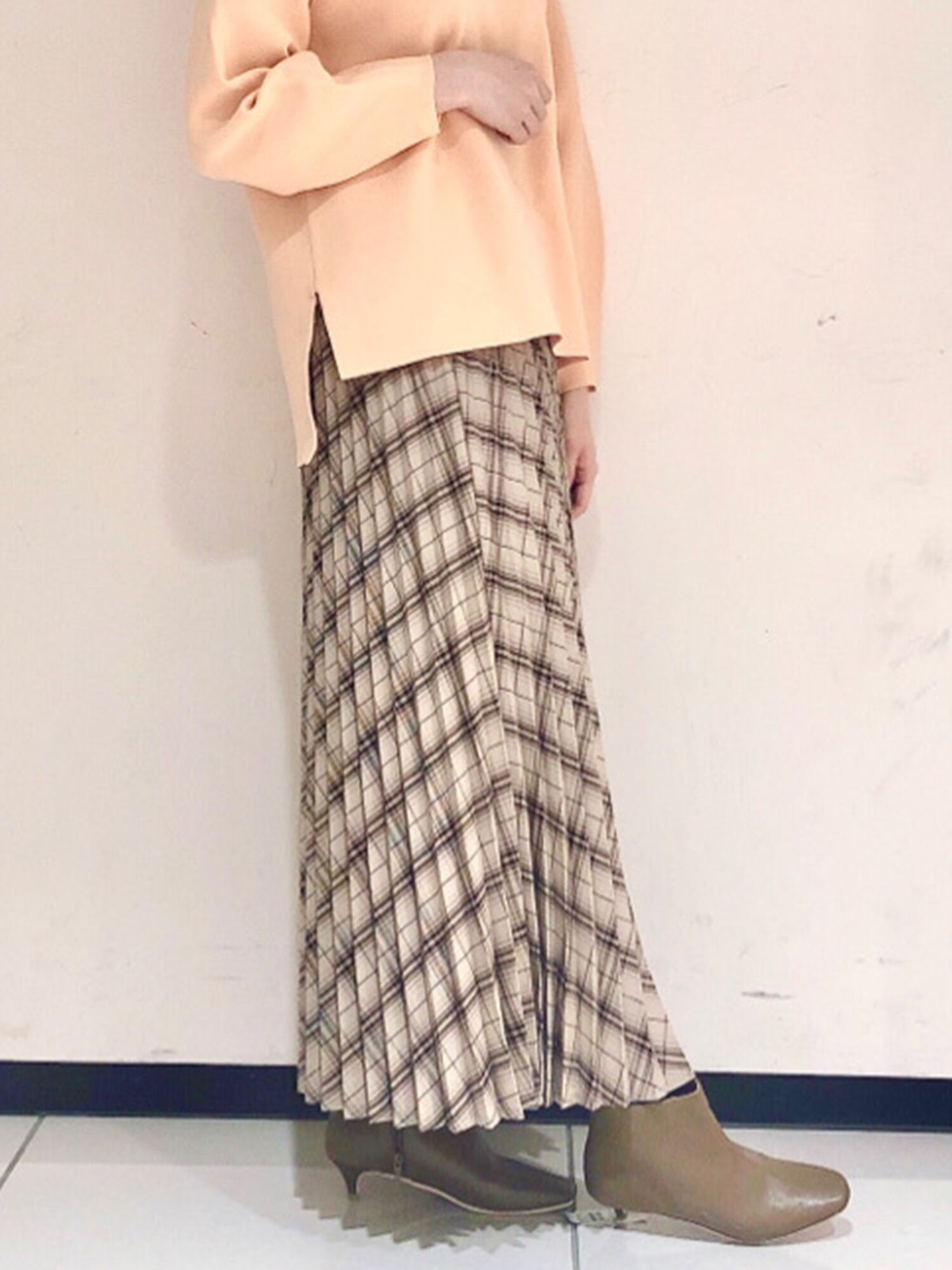 セール チェックプリーツスカート ベージュ ネイビー ボトムス Lugnoncure ルノンキュール 公式通販