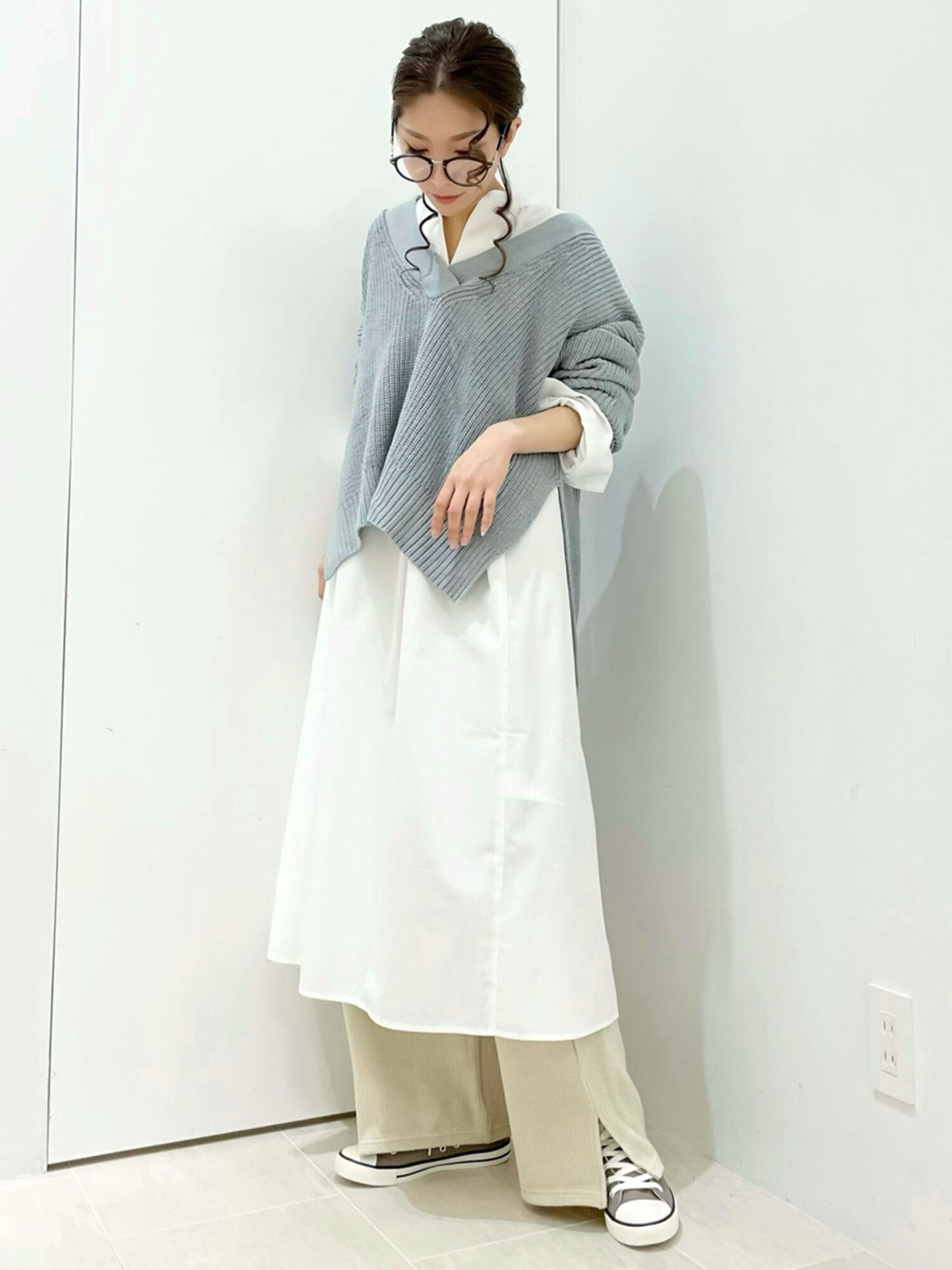 セール Aラインワンピース オフホワイト ベージュ ブルー ワンピース Lugnoncure ルノンキュール 公式通販