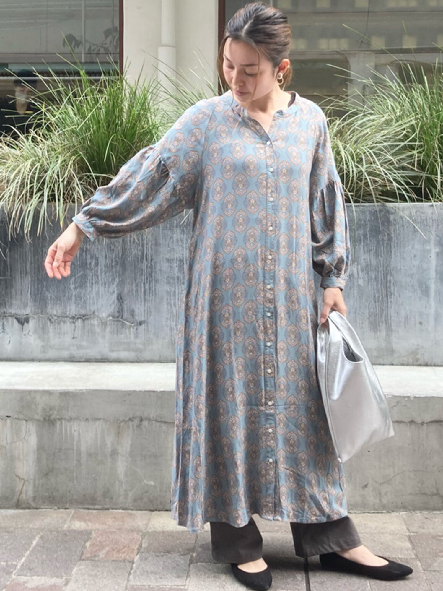 期間限定 ダマスク柄ギャザーワンピース グレー モカ グリーン ワンピース Lugnoncure ルノンキュール 公式通販