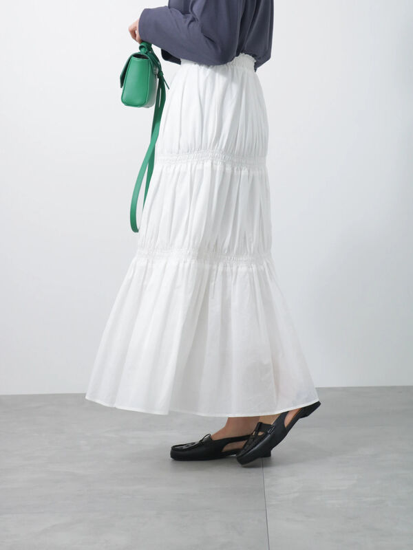セール】 シャーリングスカート（オフホワイト/ブラック/グリーン