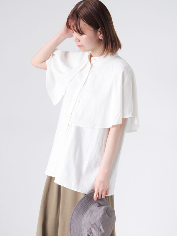 yori バックギャザーロングシャツ ホワイト yori バックギャザーロングシャツ ホワイト（レース切替デザイン