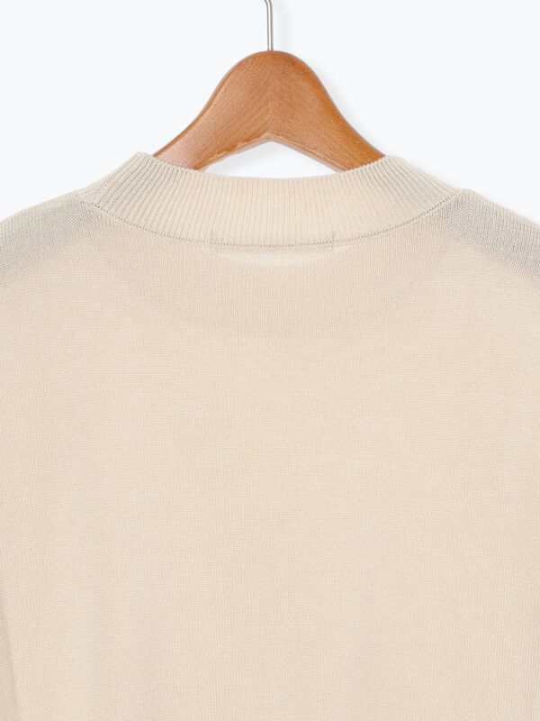 セール】 チューリップスリーブニット（オフホワイト