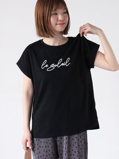 セール】 フロント刺繍Tシャツ（オフホワイト/ブラック/ピンク