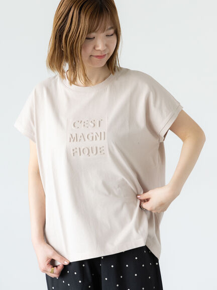エンボスロゴTシャツ（オフホワイト/ブラック/ベージュ/ブルー）｜Lugnoncure（ルノンキュール）通販