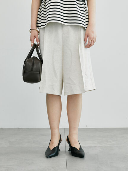 麻調タックハーフパンツ《2025summer catalog item》（オフホワイト/ブラック/ベージュ）｜Lugnoncure（ルノンキュール）通販