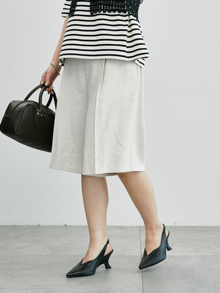 麻調タックハーフパンツ《2025summer catalog item》（オフホワイト/ブラック/ベージュ）｜Lugnoncure（ルノンキュール）通販
