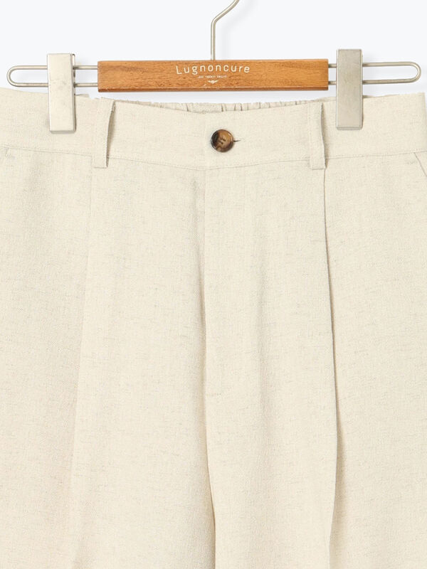 麻調タックハーフパンツ《2025summer catalog item》（オフ