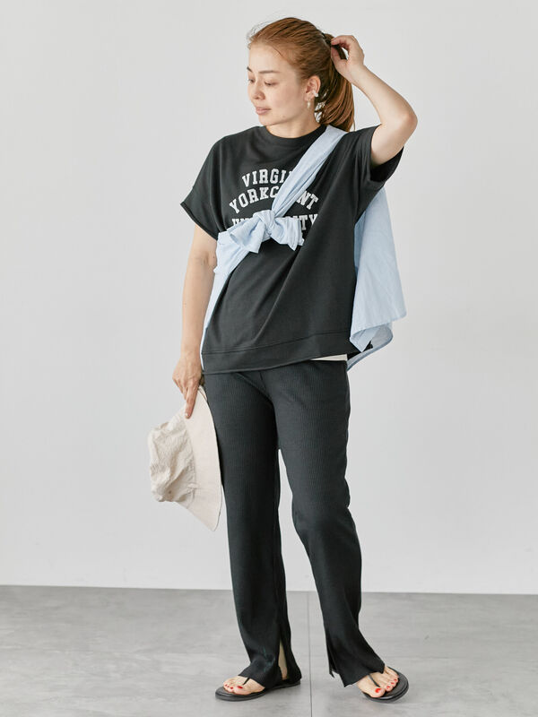 セール】カレッジ風ロゴプリントミニ裏毛トップス（Tシャツ