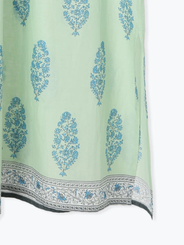 セール】 【INDIA made】花柄プリントワンピース（オフホワイト