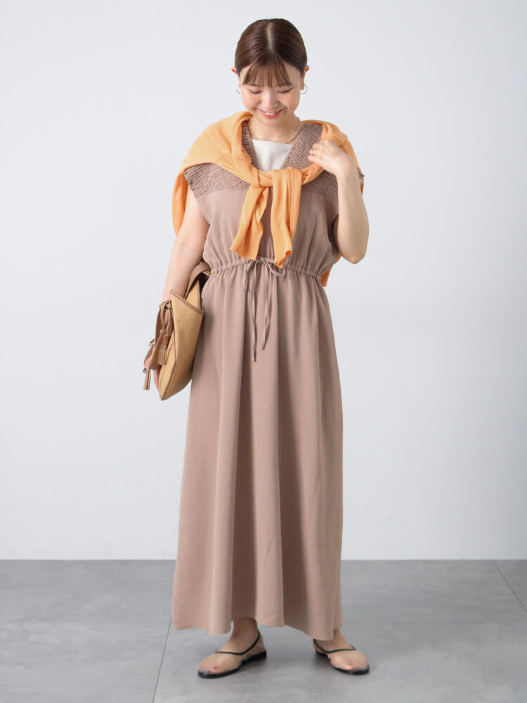 美品♡CanCam×石川 恋さんコラボ♡楊柳シャーリングワンピース セール】 楊柳シャーリングドロストワンピース（ブラック
