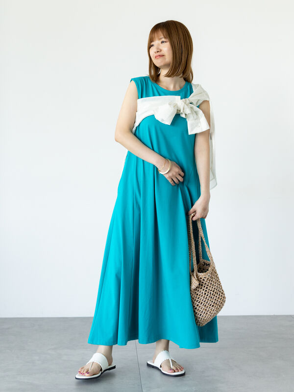 （美品）ルネ　ノースリーブ ワンピース Rene 美品 ルネ バイカラー パールボタン フリル ノースリーブ