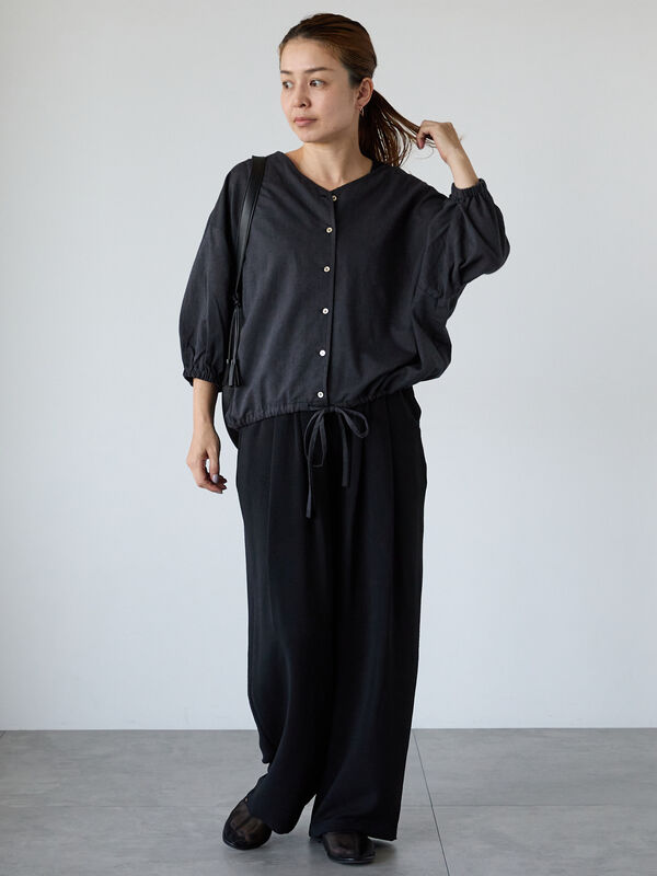 もなか様 セール】 裾ドロスト綿麻ブラウス（ブラック/ベージュ/ブルー/トップス