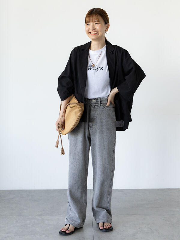 新品【Reneルネ】ホワイトロゴてんとう虫刺繍フード付きボレロ36 Rene ルネ ショート丈 ブラウス てんとう虫ボタン ホワイト 36