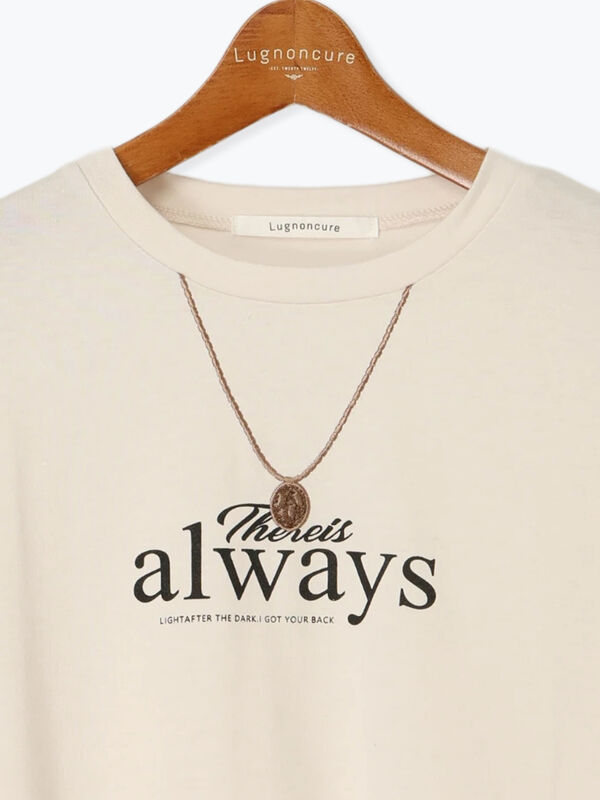 新品 CADUNEエンブレム刺繍Tシャツ（白） - メルカリ