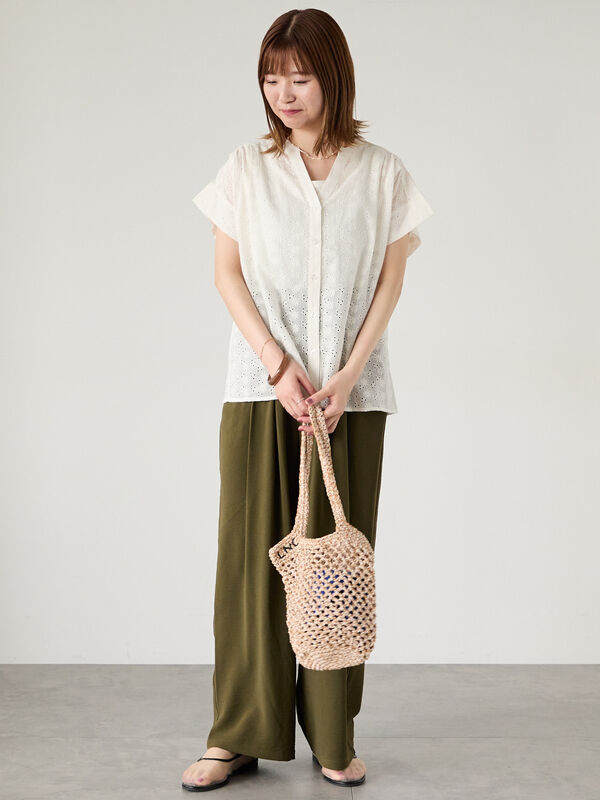 セール】 シフリー刺繍前開きブラウス（オフホワイト