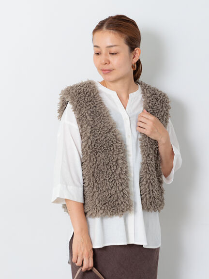 ショートボアベスト（オフホワイト/チャコールグレー/モカ）｜Lugnoncure（ルノンキュール）通販