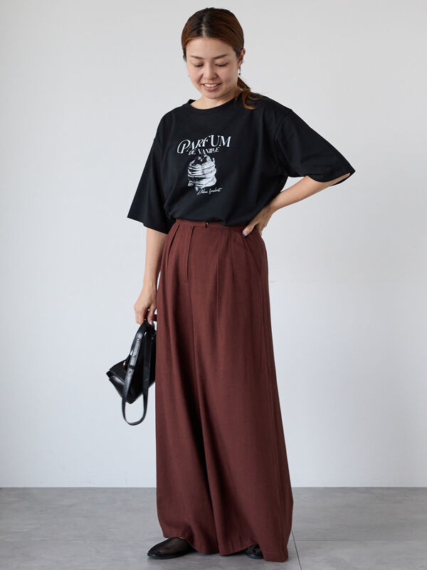 セール】 パンケーキモチーフTシャツ（オフホワイト/チャコールグレー