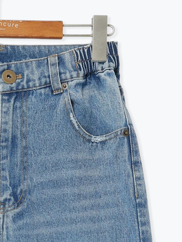 カットオフストレートデニムパンツ《2025autumn catalog item