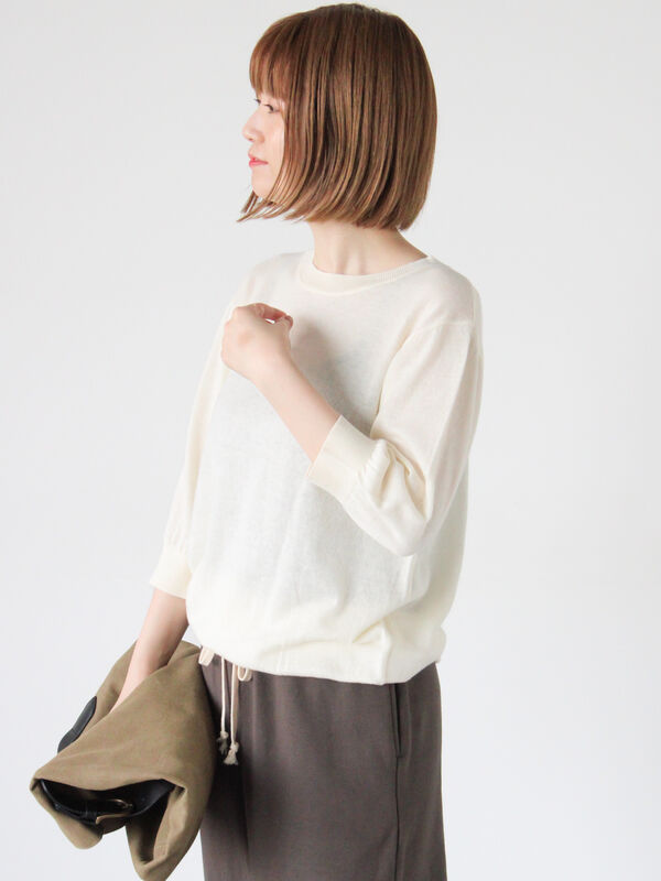 セール】 コットンクルーネックニット（オフホワイト/ブラック/レッド