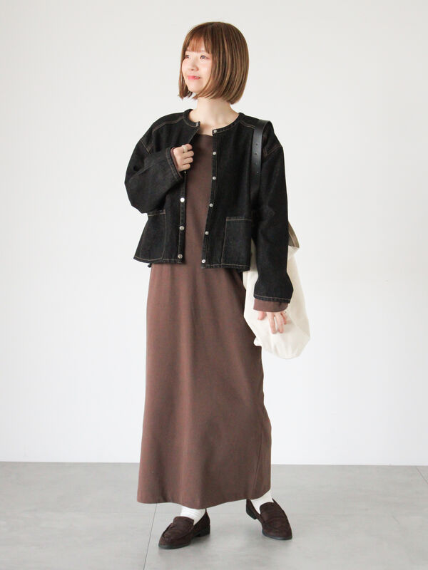 ノーカラーデニムジャケット《2025autumn catalog item