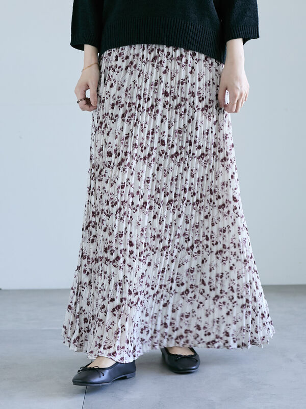 花柄クリンクルギャザースカート《2025autumn catalog item》（オフホワイト）｜Lugnoncure（ルノンキュール）通販