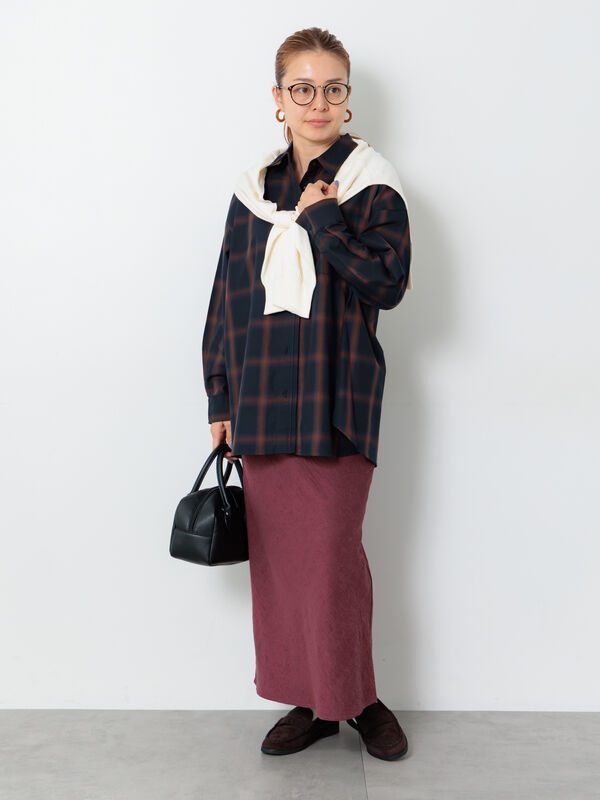 セール】 チェックオーバーシャツ（オフホワイト/ネイビー/トップス