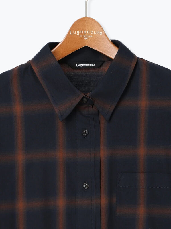 セール】 チェックオーバーシャツ（オフホワイト/ネイビー/トップス