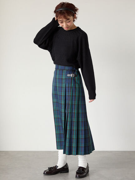 求心柄編みクルーネックニット（オフホワイト/チャコールグレー/ブラック/ピンク/グリーン）｜Lugnoncure（ルノンキュール）通販