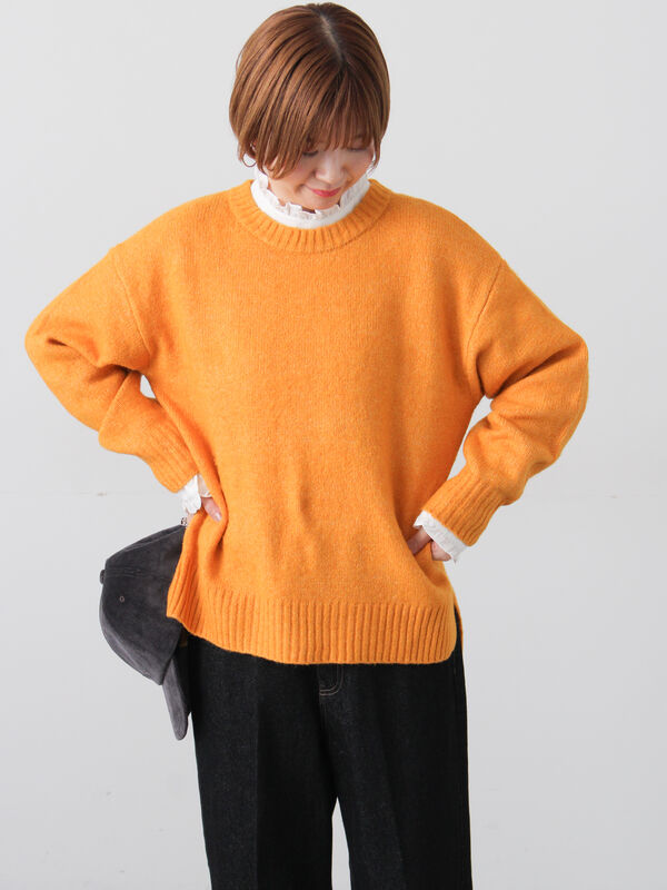 ウール混ふわふわクルーネックニット（グレー/ベージュ/オレンジ