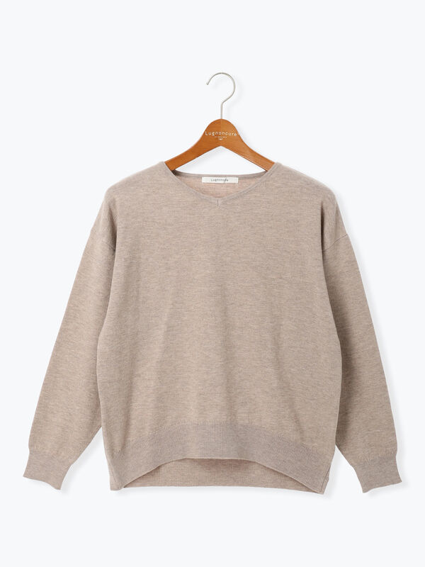 セール】 もちもちVネックニット（ブラック/レッド/ベージュ/ブルー