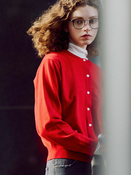 もちもちクルーネックカーディガン（ブラック/レッド/ベージュ/ブルー）｜Lugnoncure（ルノンキュール）通販