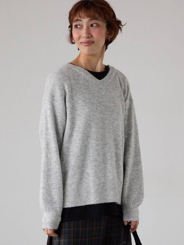 もちもちメランジVネックニット（グレー）｜Lugnoncure（ルノンキュール）通販