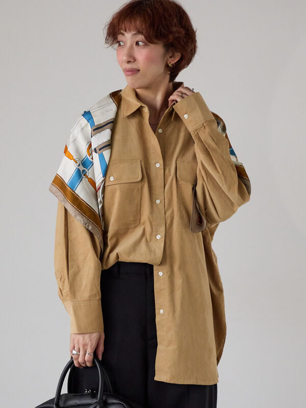 セール】 コーデュロイオーバーシャツ（オフホワイト/チャコールグレー