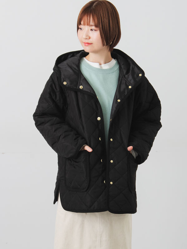 セール】 撥水フード付きスナップボタンリラックスキルトジャケット